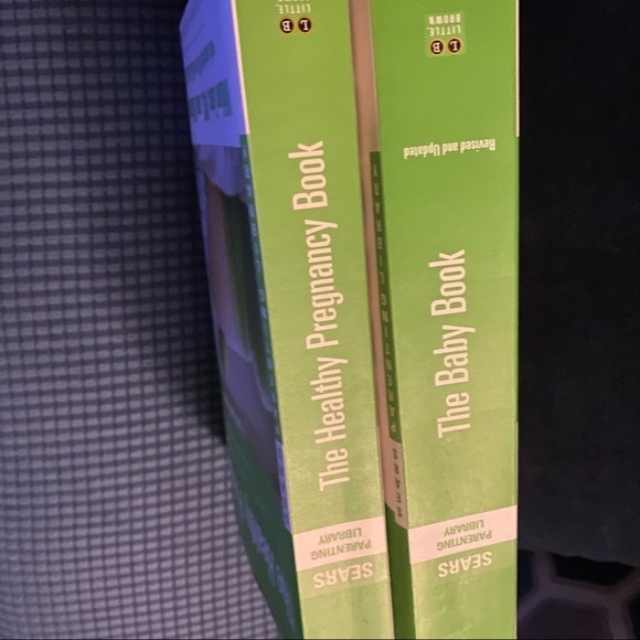 The Baby Book & The Healthy Pregnancy Book - Picture 3 of 5